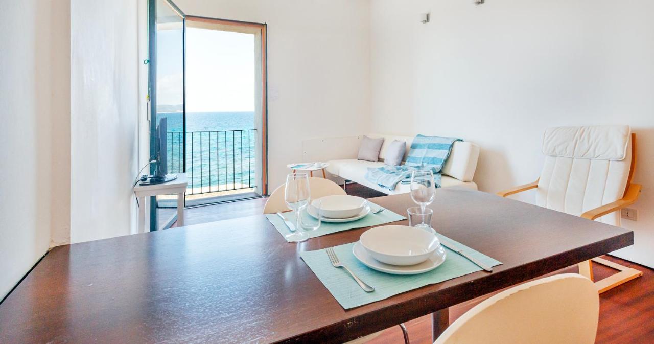 Welcomely - Cavour 47 Apartment Alghero Bagian luar foto