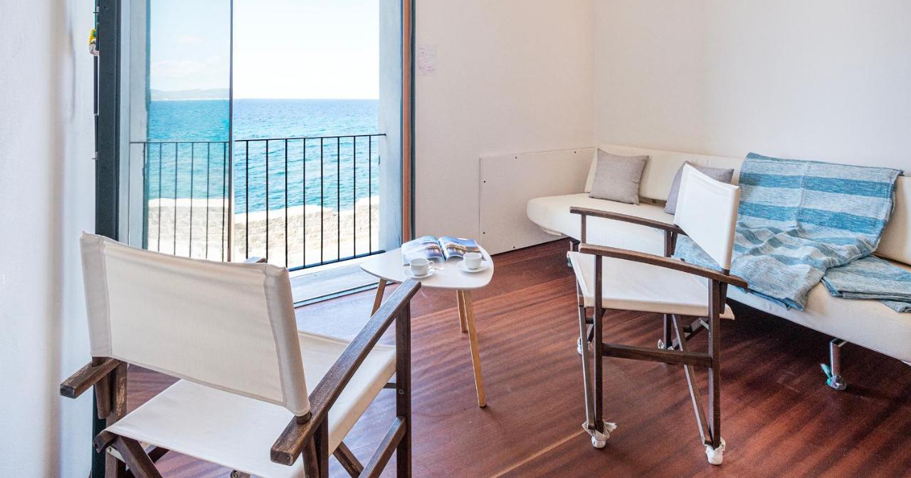 Welcomely - Cavour 47 Apartment Alghero Bagian luar foto