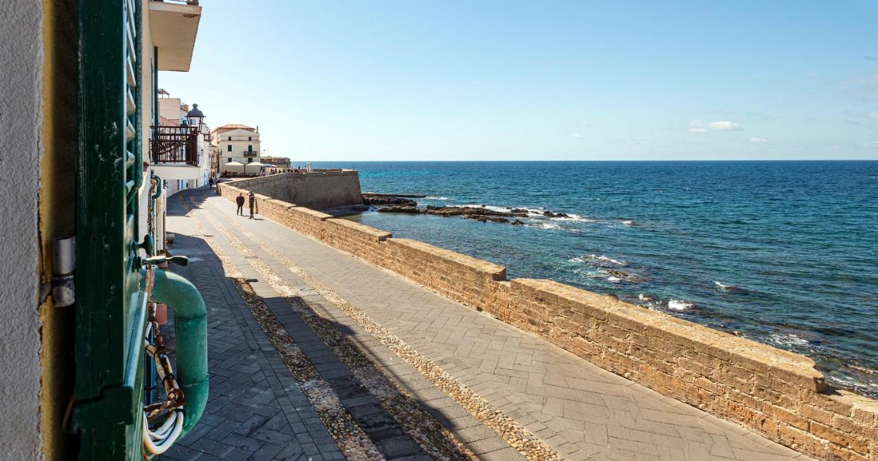 Welcomely - Cavour 47 Apartment Alghero Bagian luar foto
